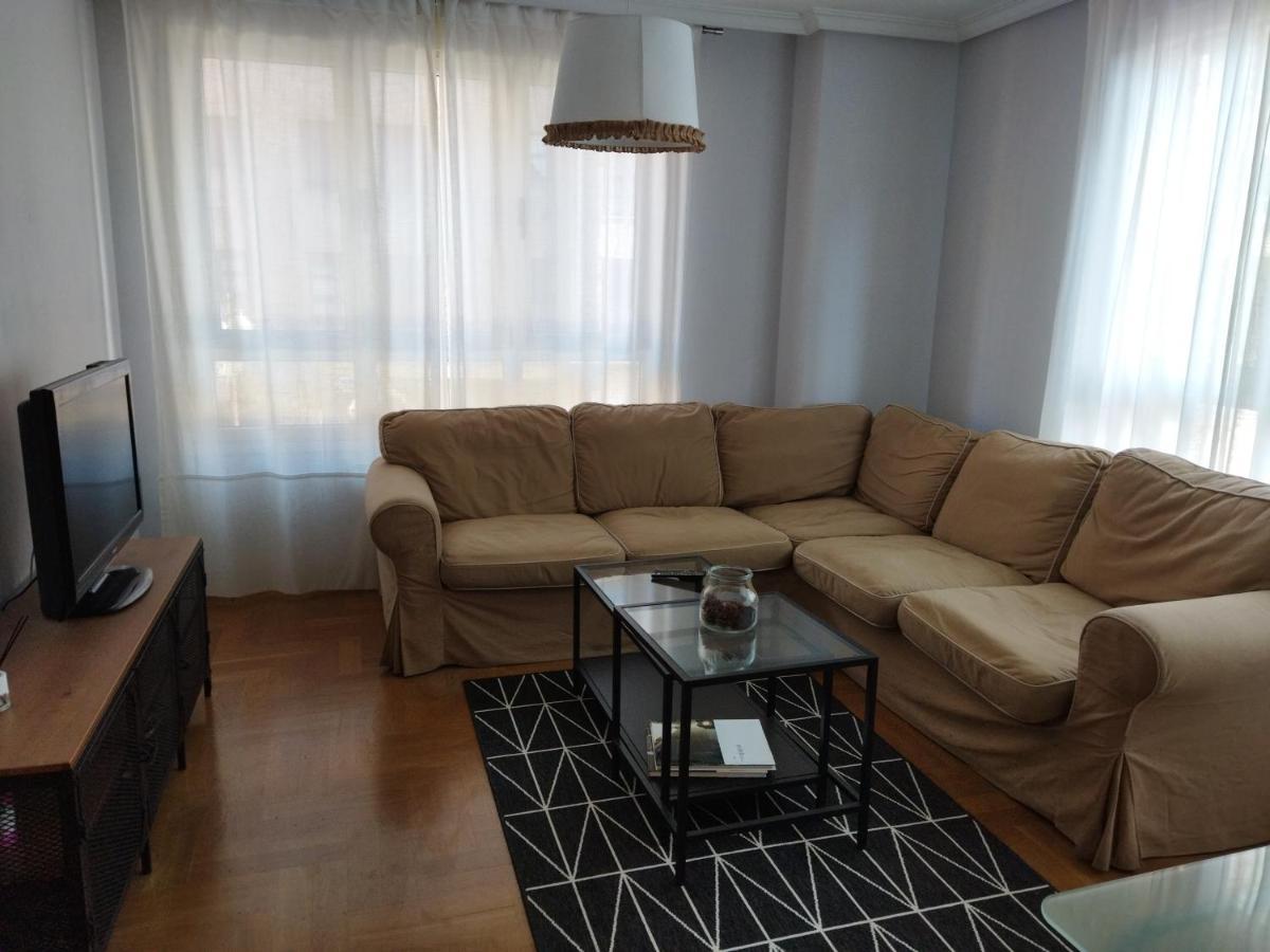 Centrico Apartamento Oviedo Parking Y Wifi Gratuitos Admite Mascotas Екстер'єр фото