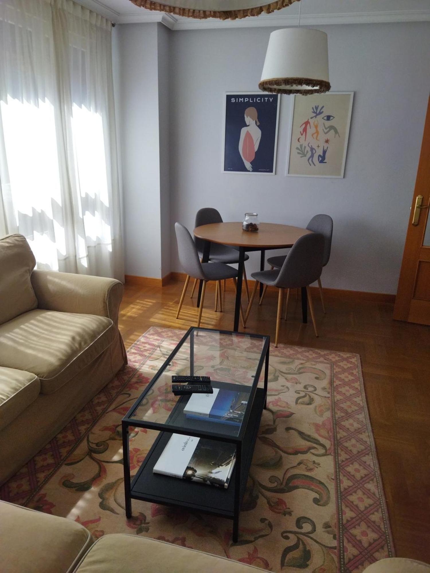 Centrico Apartamento Oviedo Parking Y Wifi Gratuitos Admite Mascotas Екстер'єр фото